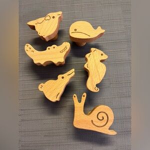 Cute Animal Wooden Knobs Dresser Pulls Handles Cupboard Drawer - NWT